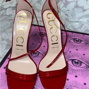 Gucci Women's Red Heels 🌹